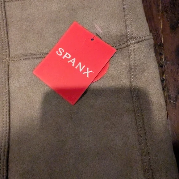 NWT Spanx Faux Suede Leggings Medium - Picture 4 of 8